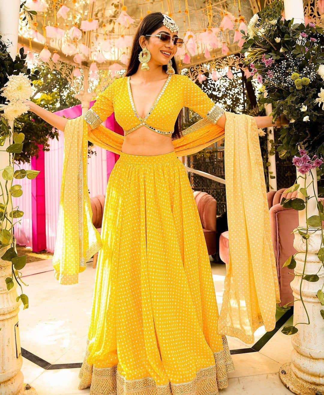 Buy Pure Georgette Green Color Lehenga Choli For Mehndi Online - LEHV2571 |  Appelle Fashion