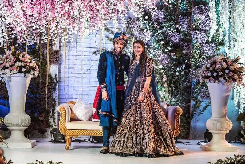 20+ Brides Who Wore Offbeat Manish Malhotra Lehengas | Wedding lehenga  designs, Indian bridal outfits, Party wear indian dresses
