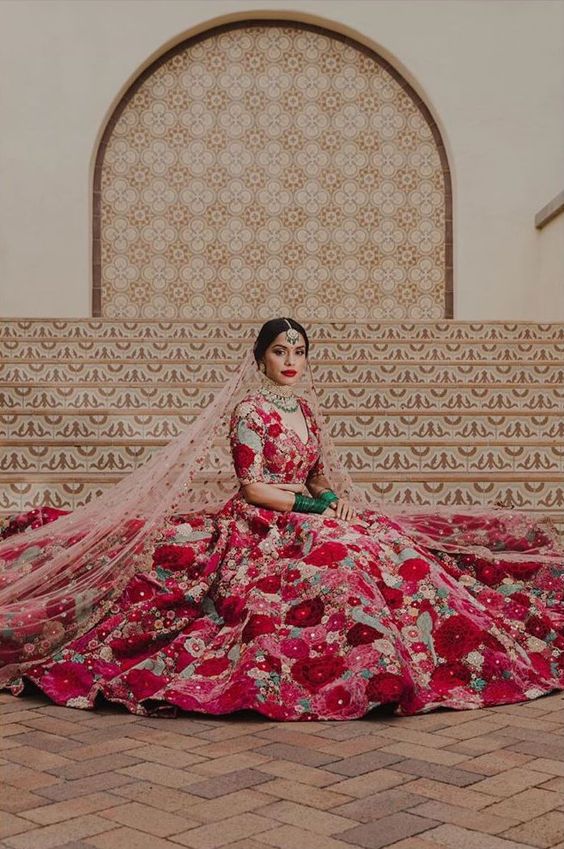 Love story lehengas: What if your wedding lehenga narrated your love story?  - Hindustan Times