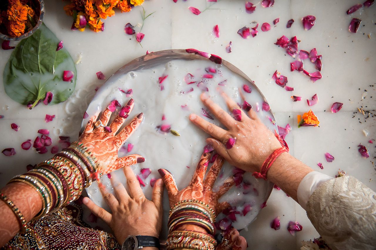 Find the ring game in Indian wedding