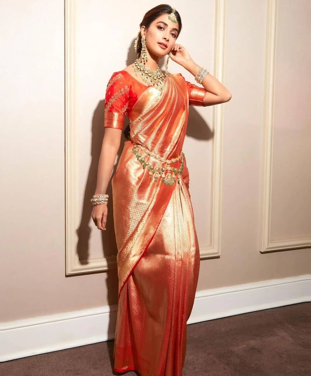 Buy South Indian Sarees online | South Indian Wedding Sarees – Vishnu Weaves