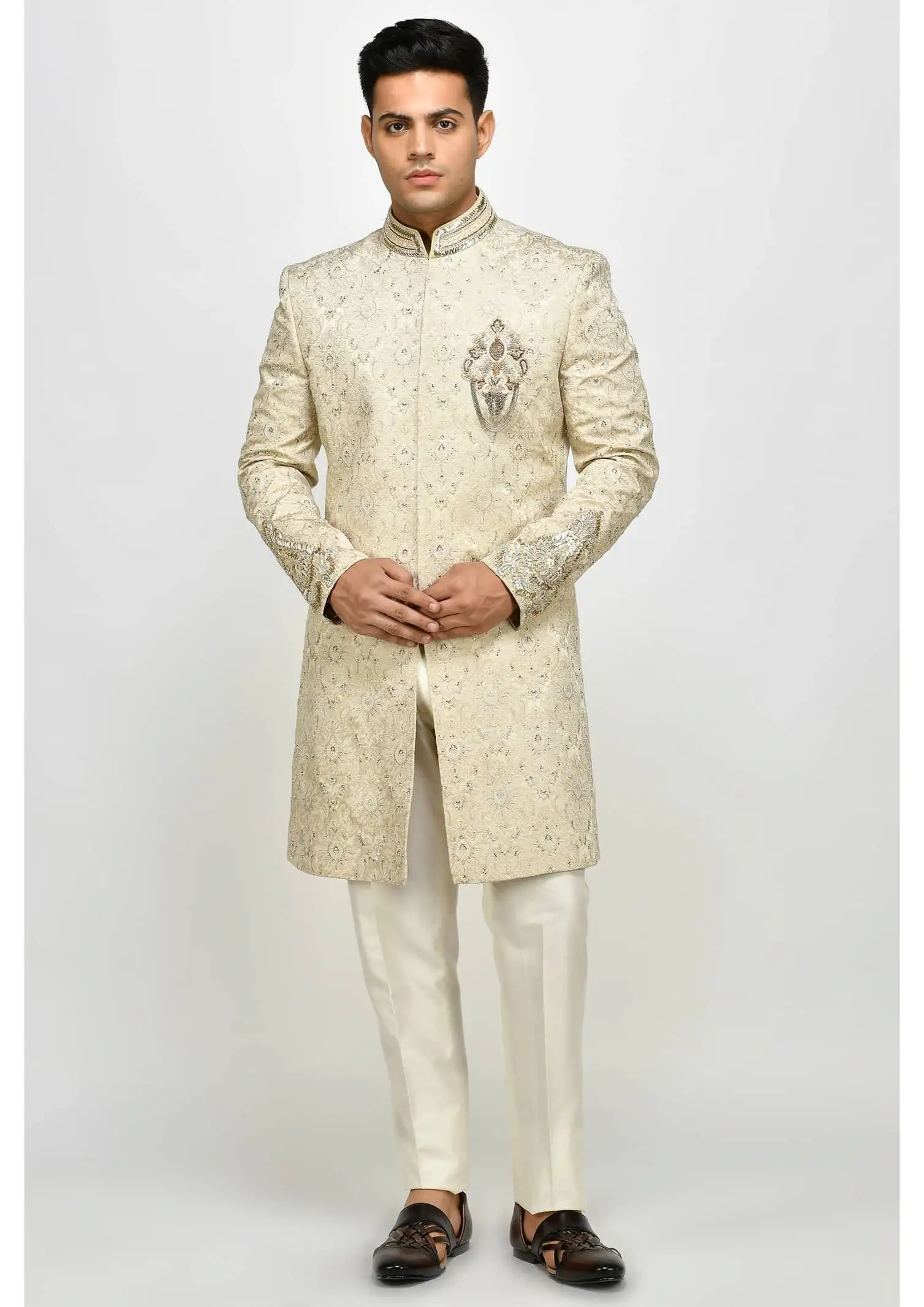 Baroque patterned embroidered Sherwani