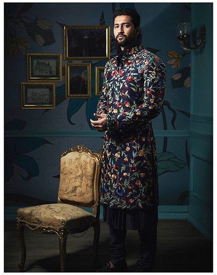 Vicky Kaushal - wears a floral sherwani in black