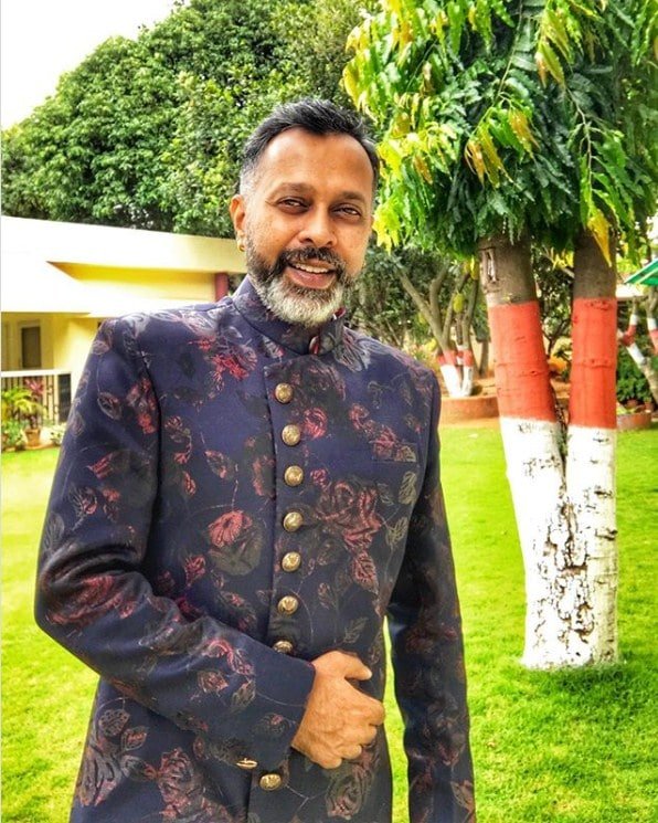 Galabandh or Jodhpuri suit with floral pattern all over