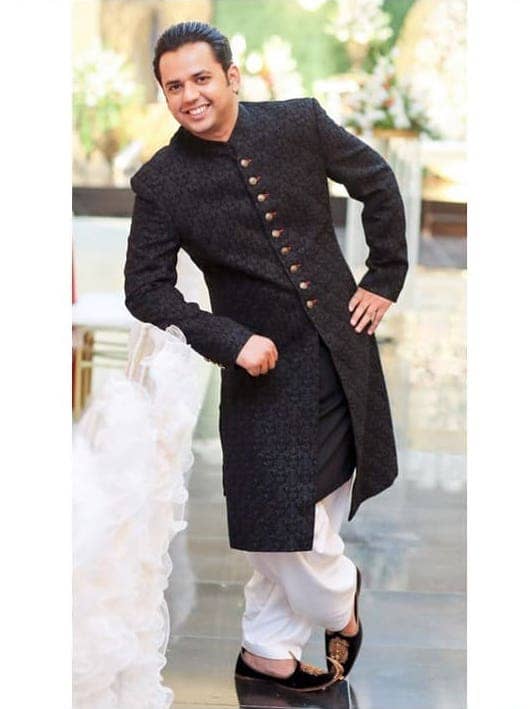Buy ONNIX Men's Black Short Silk Kurta With Pant, Designer Kurta For Men  Stylish Kurta Online at Best Prices in India - JioMart.