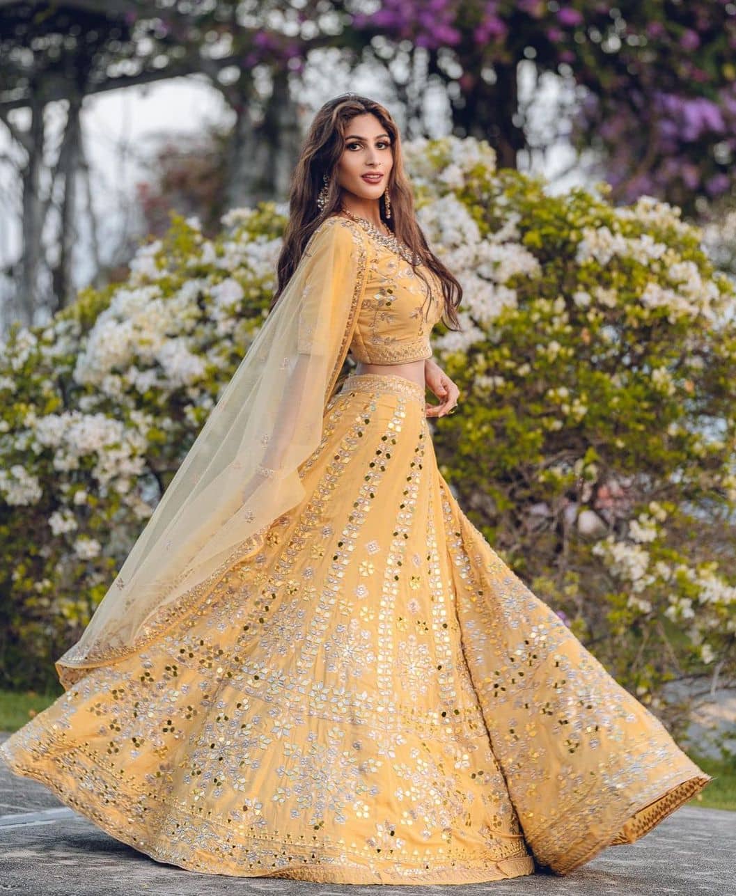 Kiara Advani's yellow Monika Nidhii lehenga is an apt look for your BFF's  destination wedding | Vogue India | Wedding Wardrobe