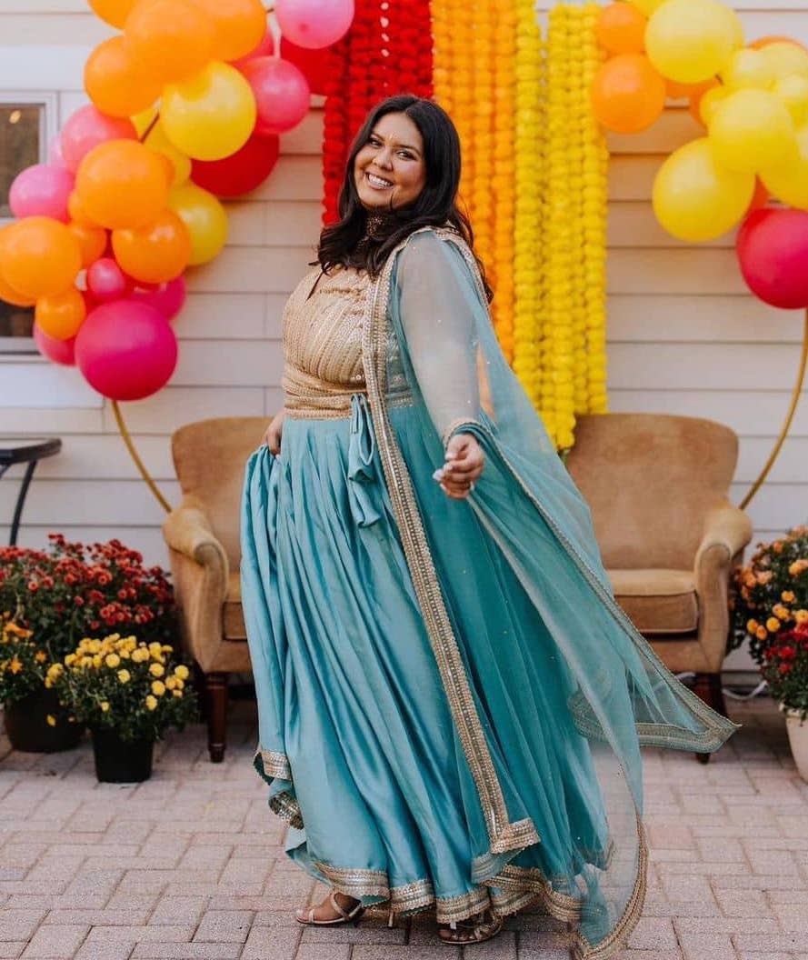 Styling Lehenga Ideas for Curvy Indian Brides who Love their Curves