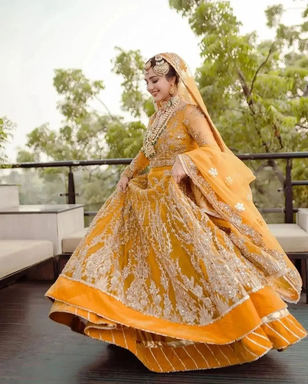 Golden Yellow Strapless Pre Wedding Gown at Rs 6550.00 | Bridal Gown, Gown  For Wedding, Marriage Gown, शादी के गाउन - Pink Fabb, Delhi | ID:  26264495855